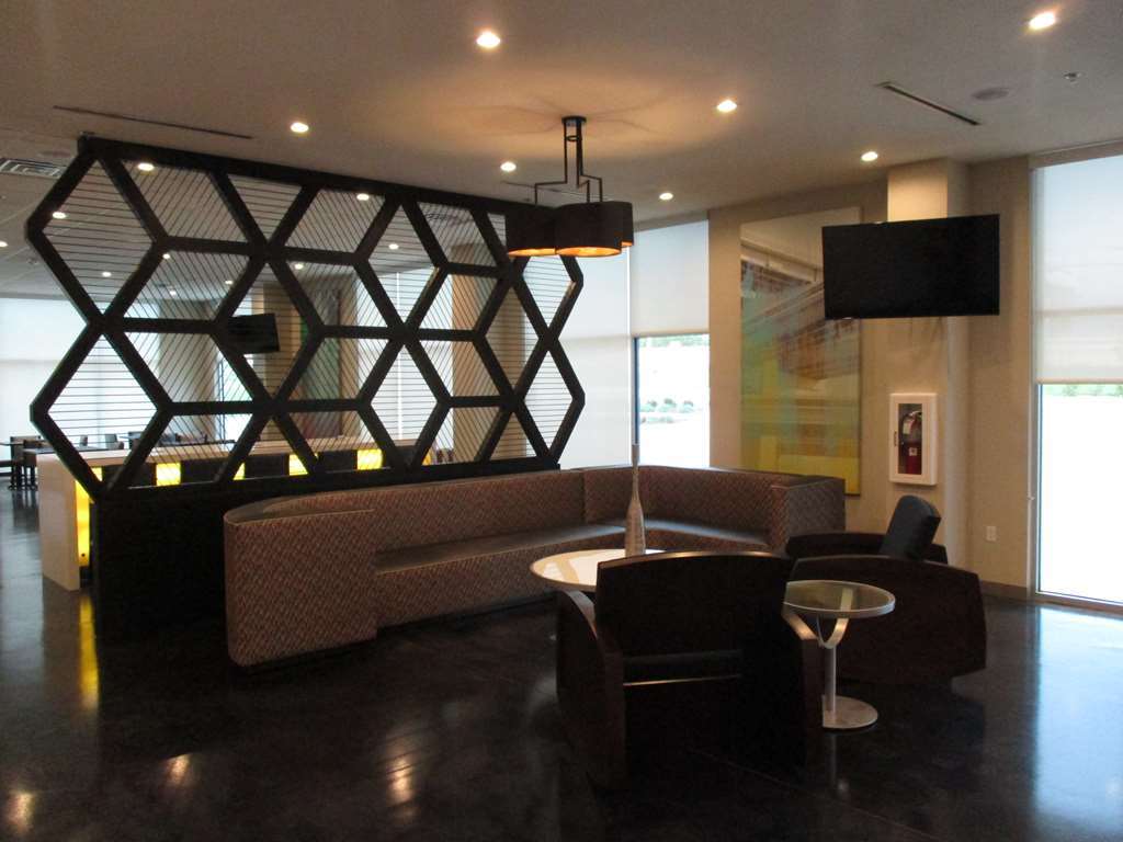 GLō Best Western DeSoto Dallas Interior foto